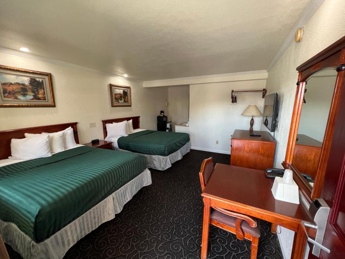 Americas Best Value Inn Hanford Exterior photo